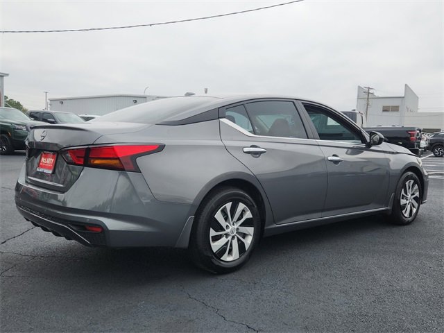 Certified 2025 Nissan Altima 2.5 S image 3