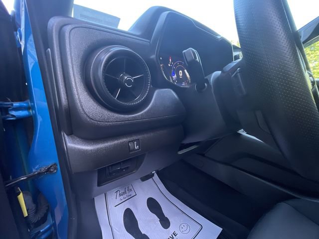 Certified 2023 Chevrolet Colorado Trail Boss w/ Advanced Trailering Package AWD/4WD image 17