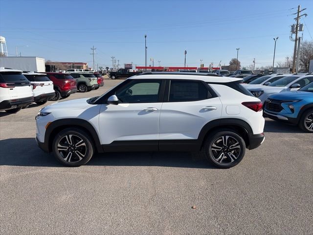New 2026 Chevrolet TrailBlazer LT w/ Convenience Package image 3