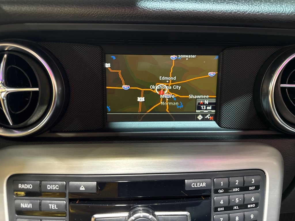 Used 2013 Mercedes-Benz SLK 250 image 19