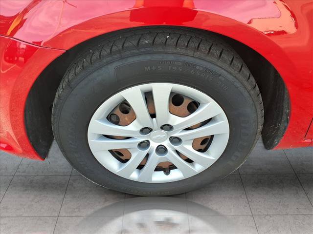 Used 2020 Chevrolet Sonic LT FWD image 13