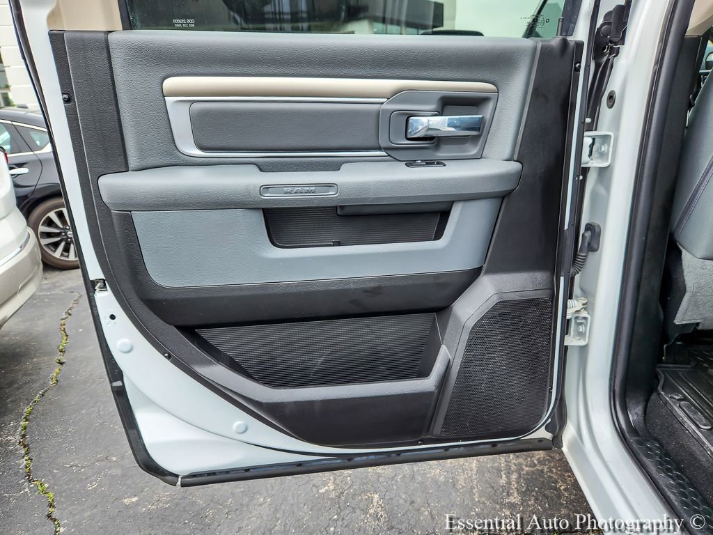 Used 2018 RAM 1500 Big Horn AWD/4WD image 16