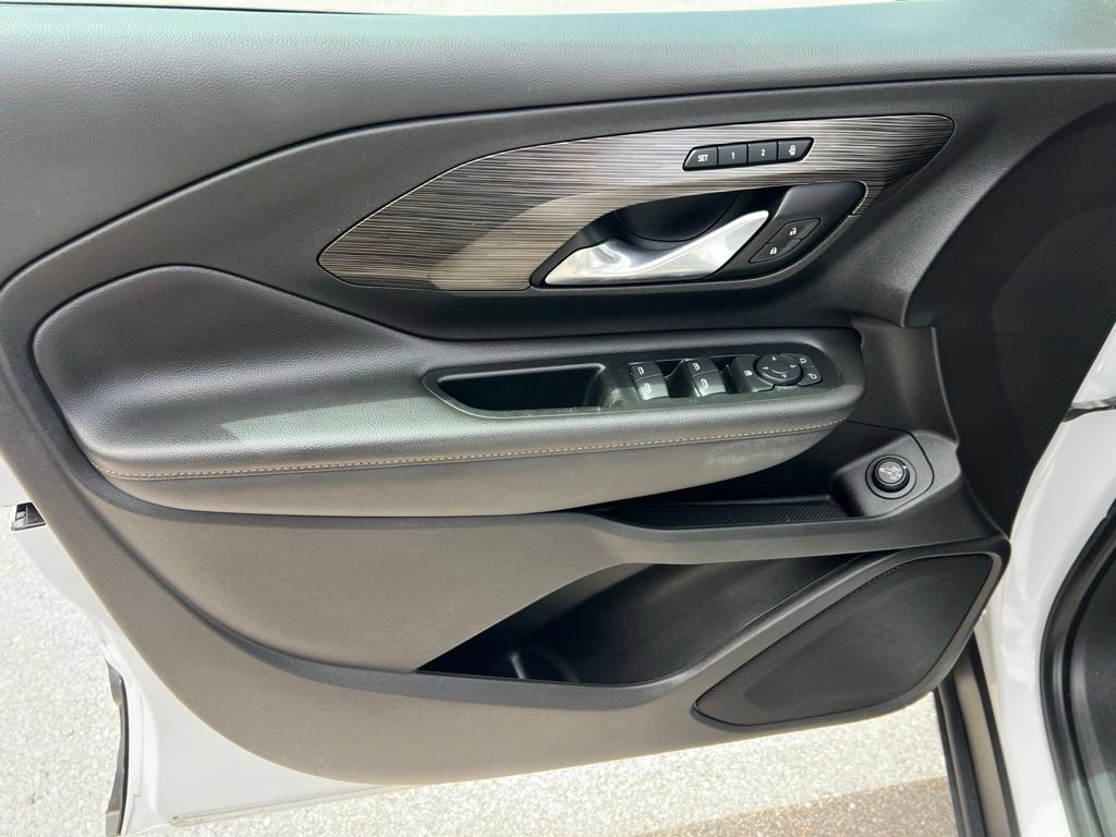 Used 2020 GMC Terrain SLT w/ Preferred Package FWD image 30