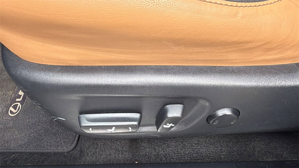 Used 2017 Lexus NX 200t F Sport w/ Premium Package image 26