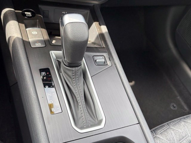 New 2026 Nissan Kicks SV w/ Cold Weather Package AWD/4WD image 23