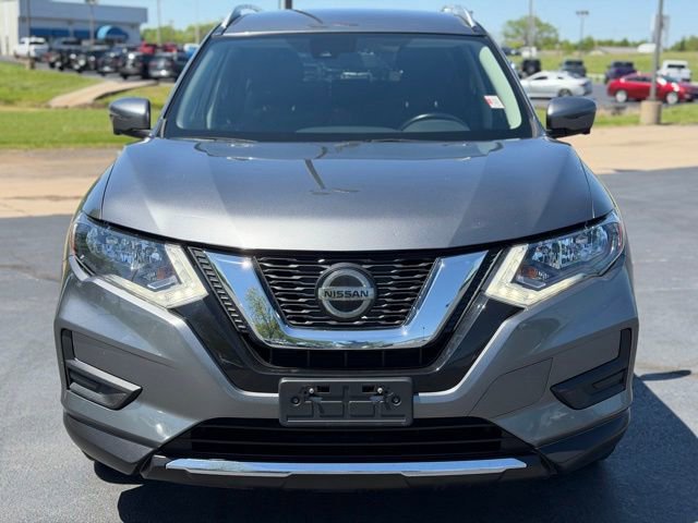 Used 2020 Nissan Rogue SV w/ Premium Package FWD image 2