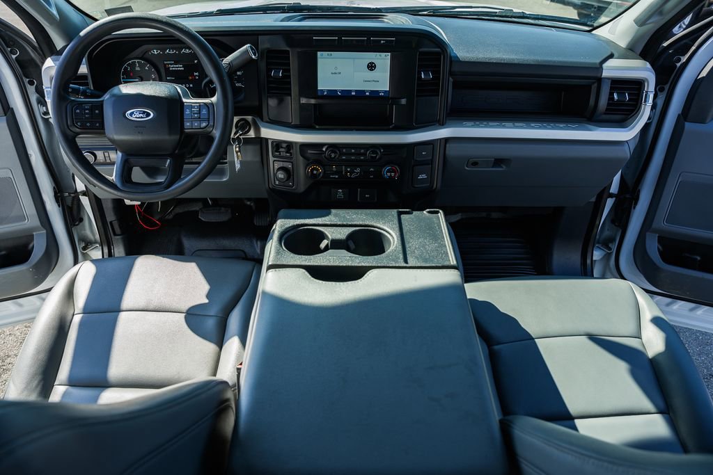 Used 2023 Ford F350 XL w/ Snow Plow Prep Package image 27