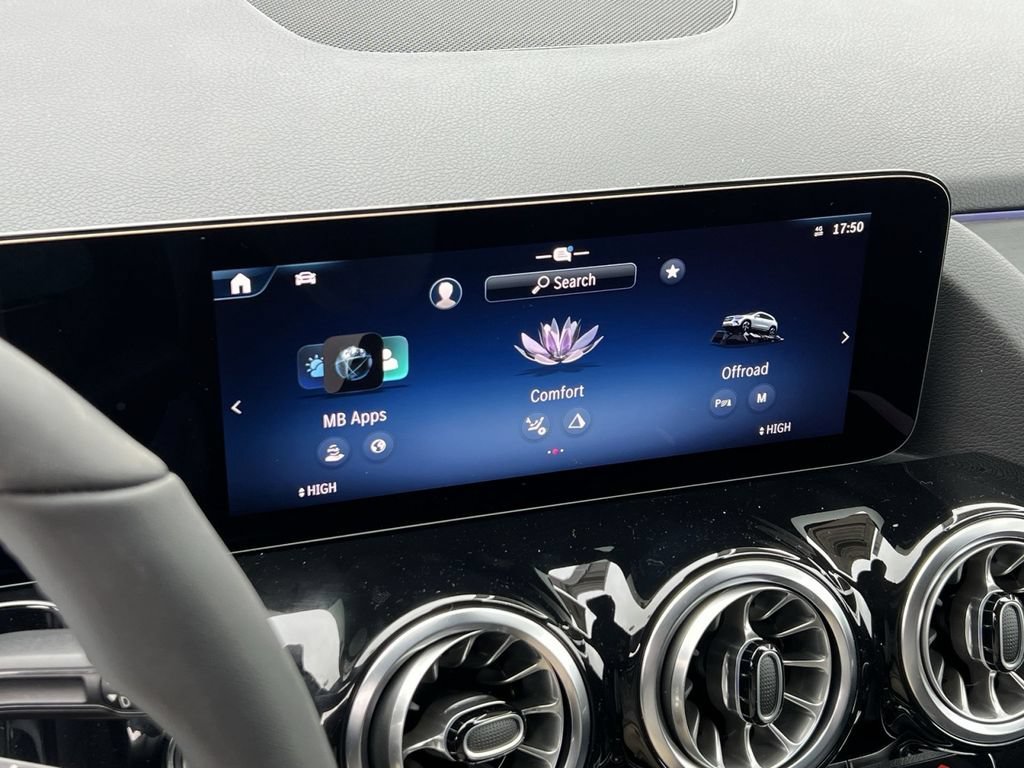 Certified 2026 Mercedes-Benz GLA 250 4MATIC image 18