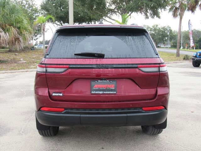 Certified 2023 Jeep Grand Cherokee Altitude image 5