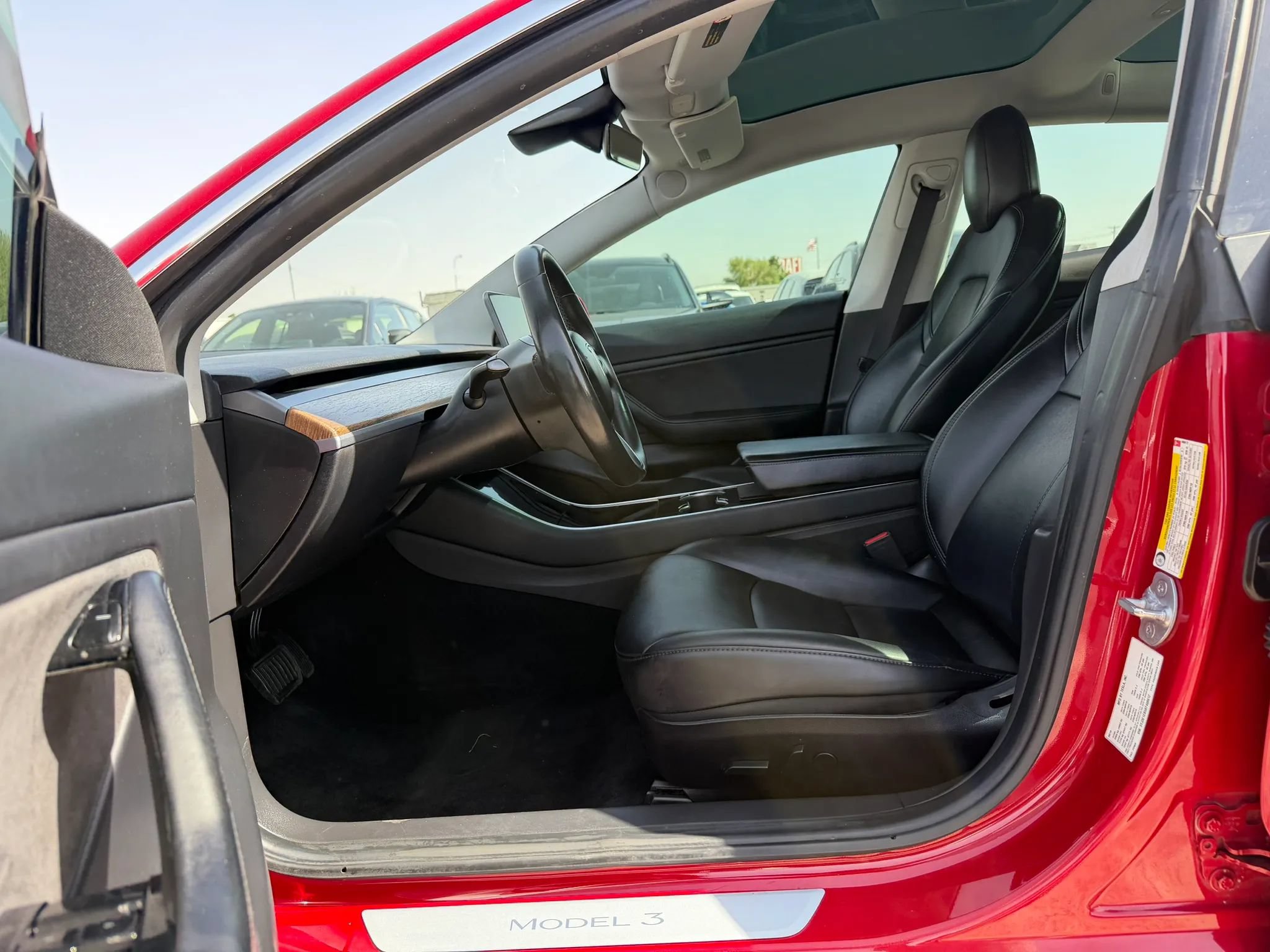 Used 2019 Tesla Model 3 Long Range AWD/4WD image 17