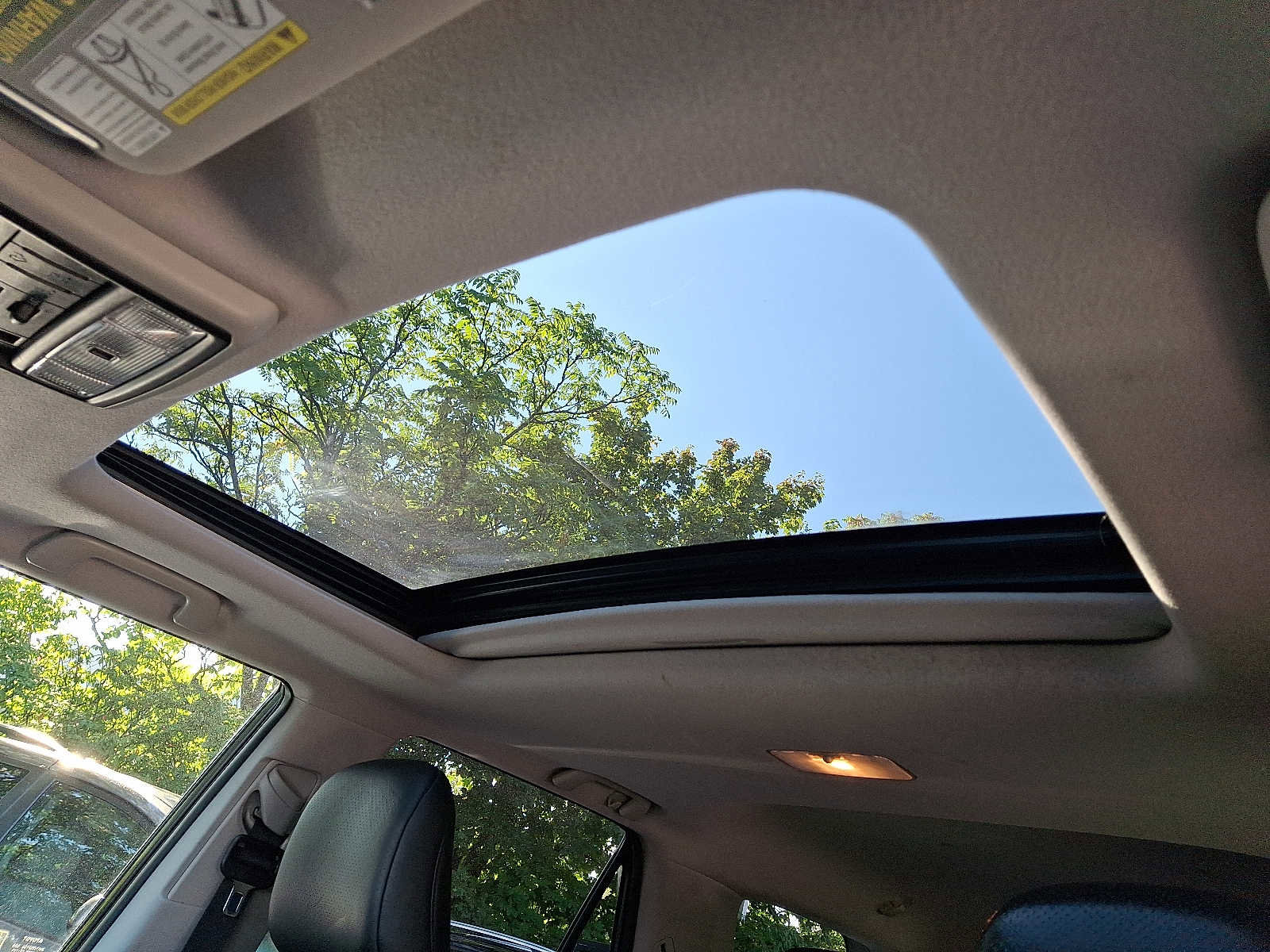 Used 2012 Toyota 4Runner Limited image 13