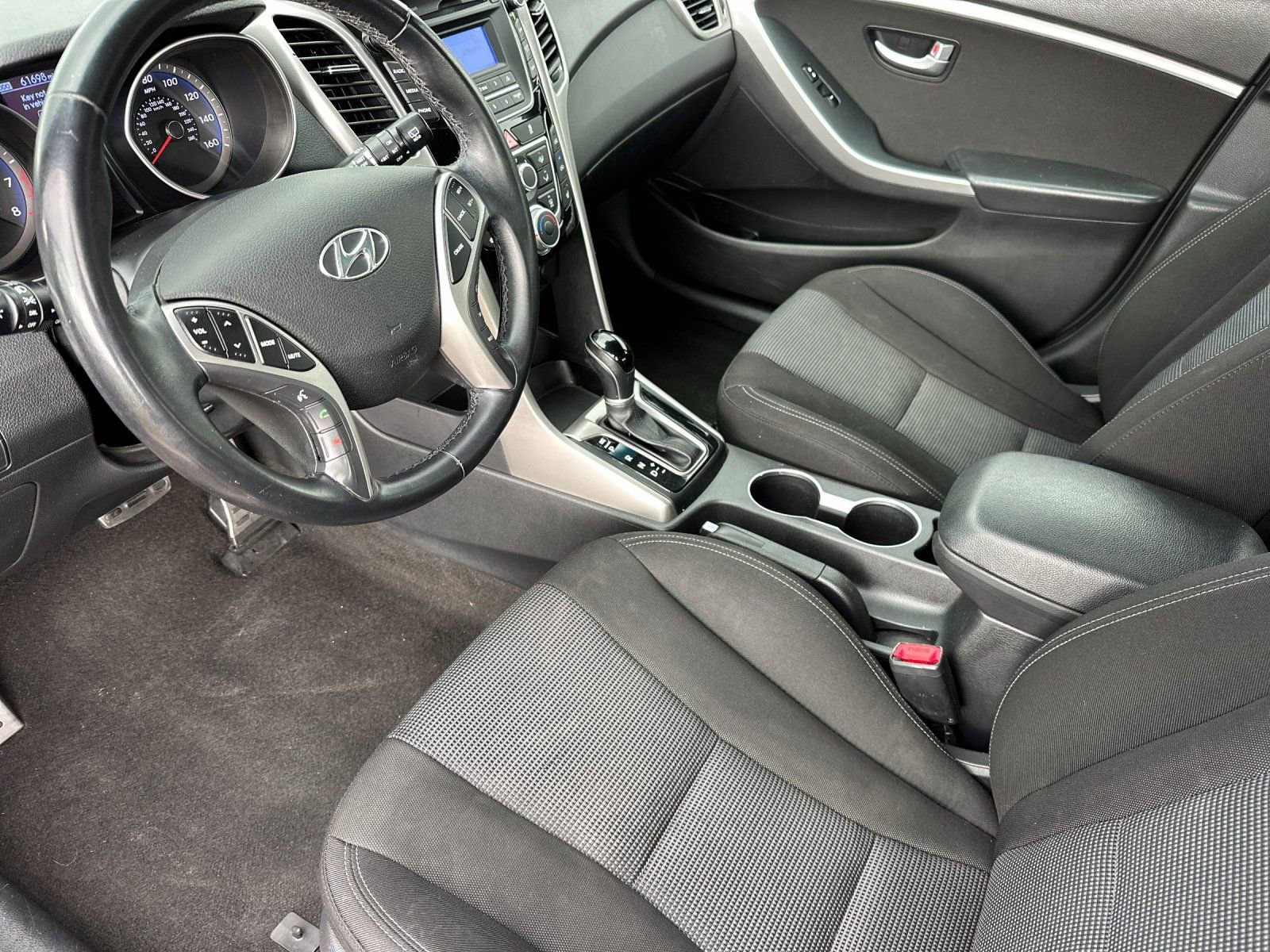 Used 2016 Hyundai Elantra GT w/ Option Group 02 FWD image 9