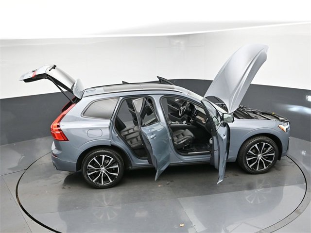 Used 2023 Volvo XC60 B5 Ultimate w/ Climate Package image 50