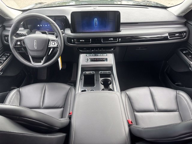 New 2026 Lincoln Aviator AWD image 14