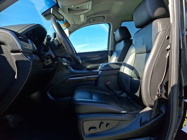 Used 2019 Chevrolet Suburban LT image 14