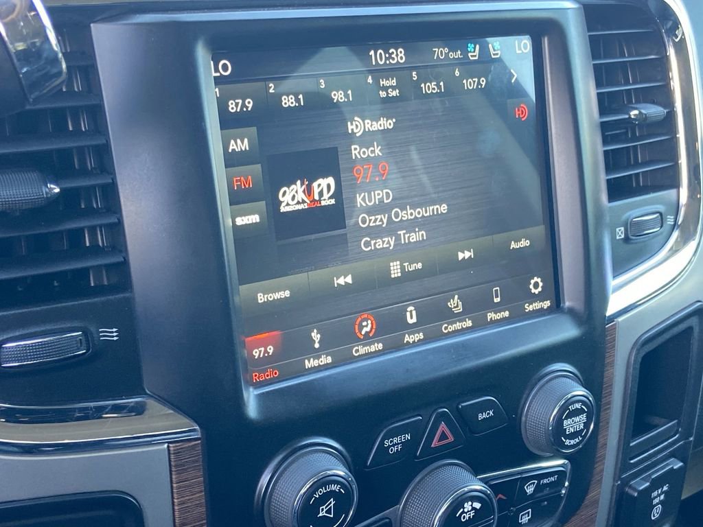 Used 2018 RAM 2500 Laramie AWD/4WD image 9