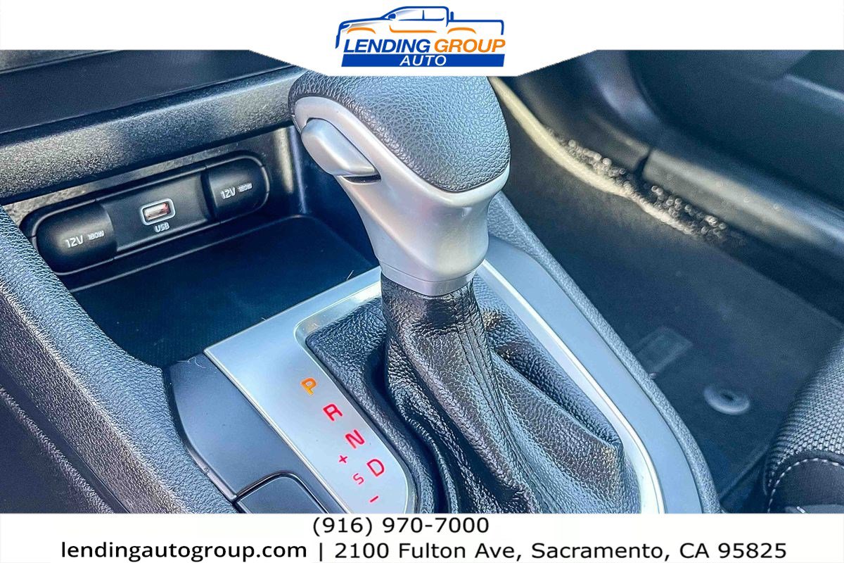 Used 2022 Kia Forte LXS image 18