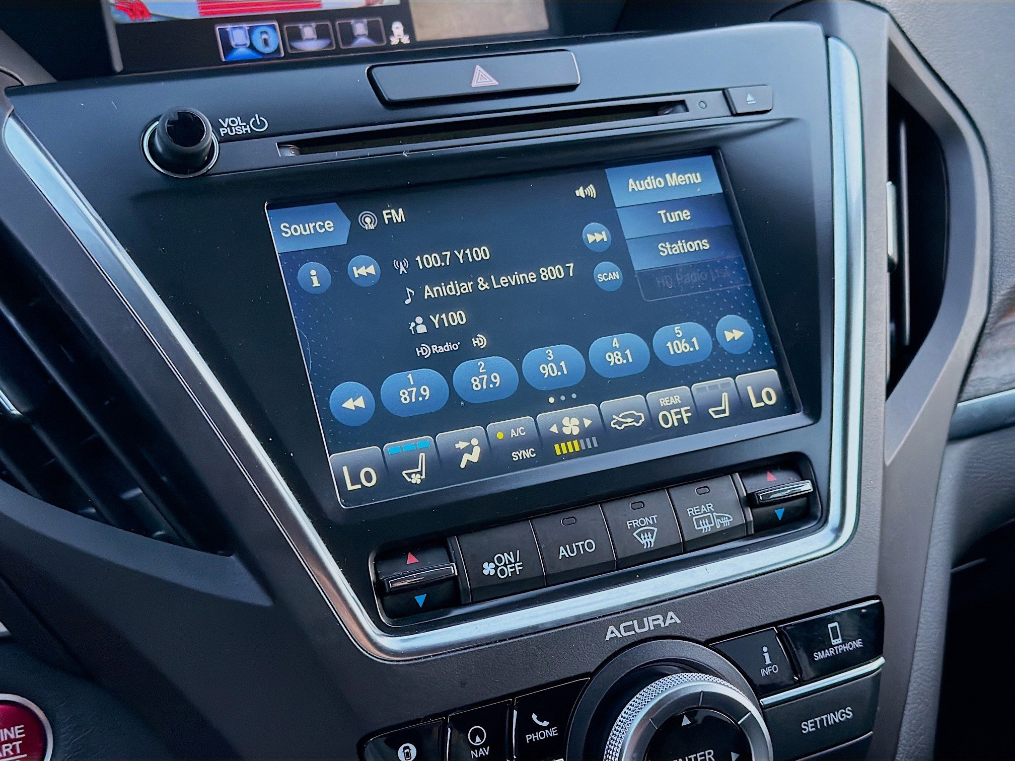 Used 2019 Acura MDX FWD w/ Advance Package image 15