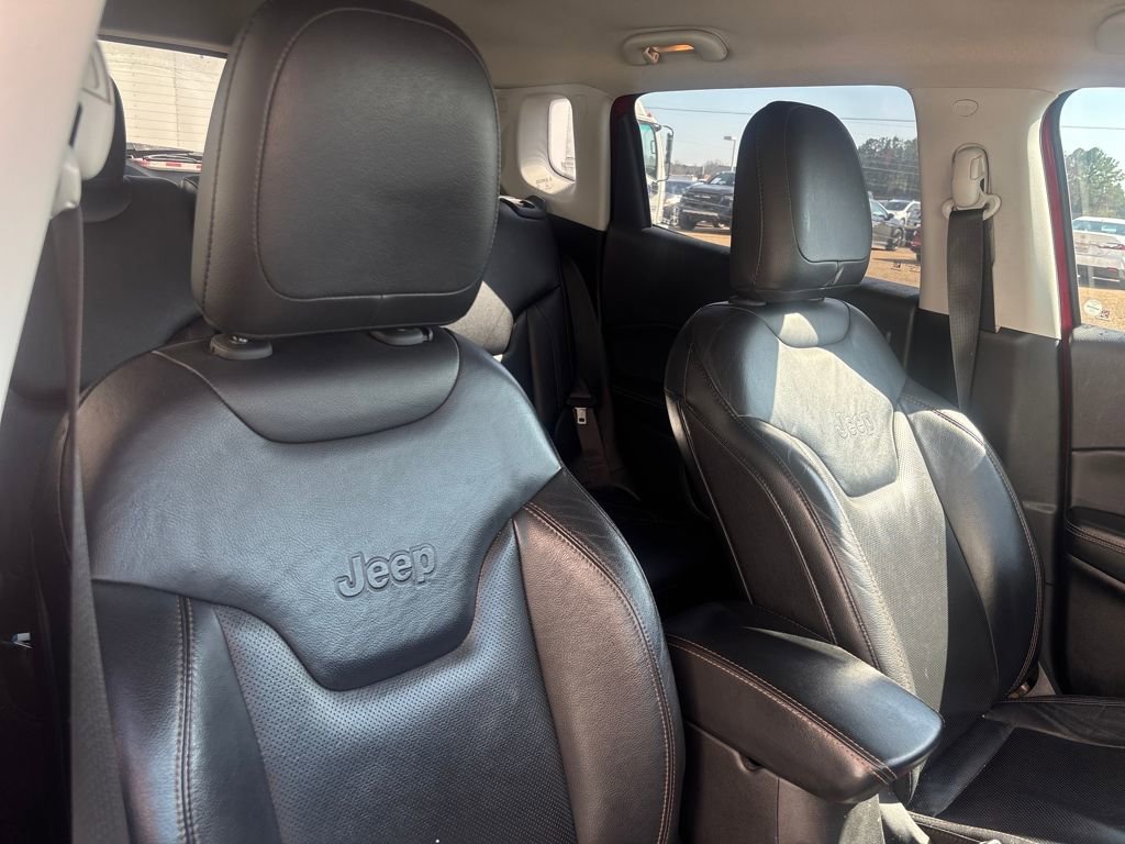 Used 2017 Jeep Compass Limited w/ Navigation Group image 14