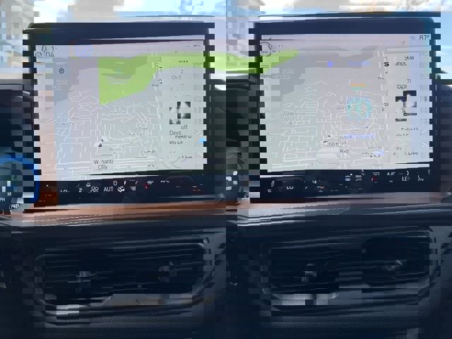 Certified 2025 Ford Bronco Sport Outer Banks w/ Outer Banks Tech Package+ image 33