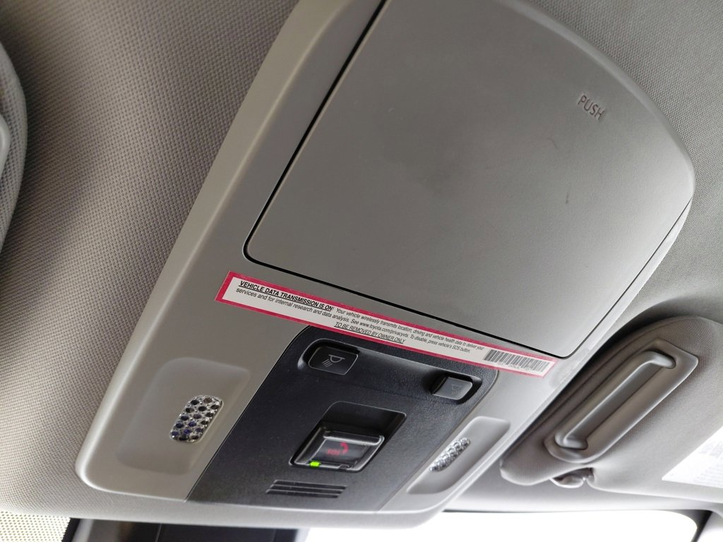 Used 2023 Toyota Camry SE image 35