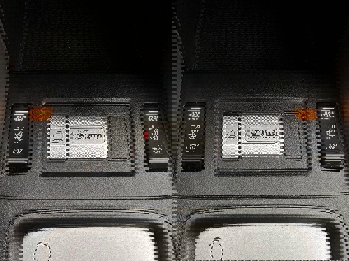 Used 2017 Subaru Forester 2.5i Limited w/ Popular Package #2 image 19