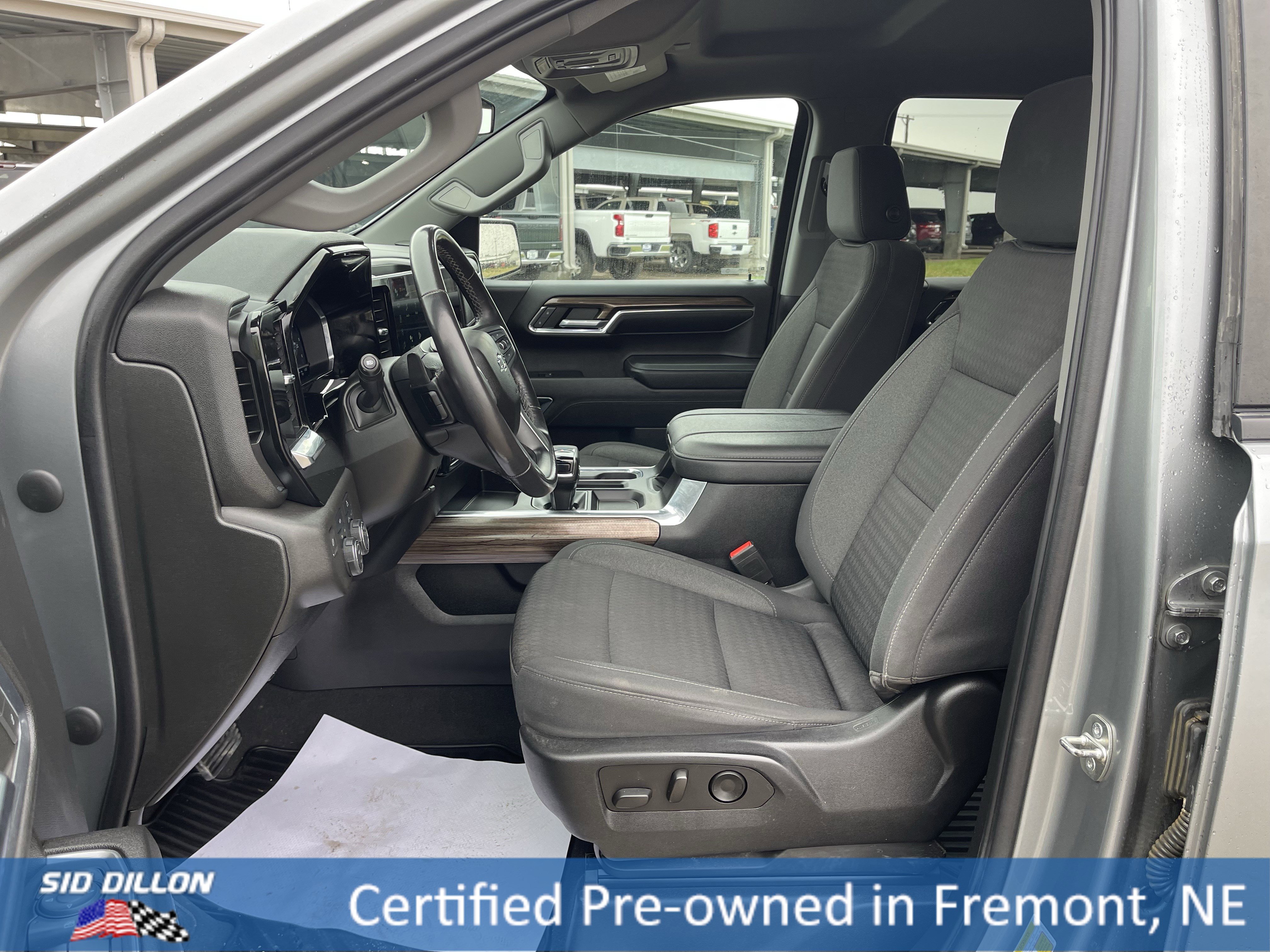 Certified 2023 Chevrolet Silverado 1500 RST w/ Convenience Package II image 6