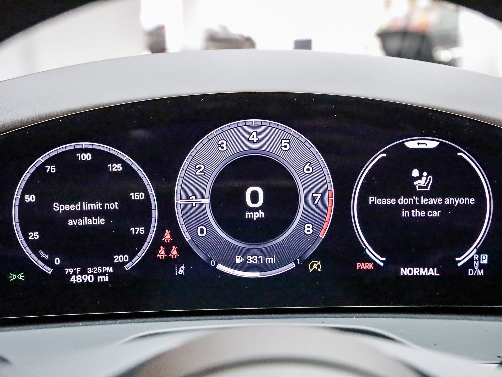 Certified 2025 Porsche Panamera image 26