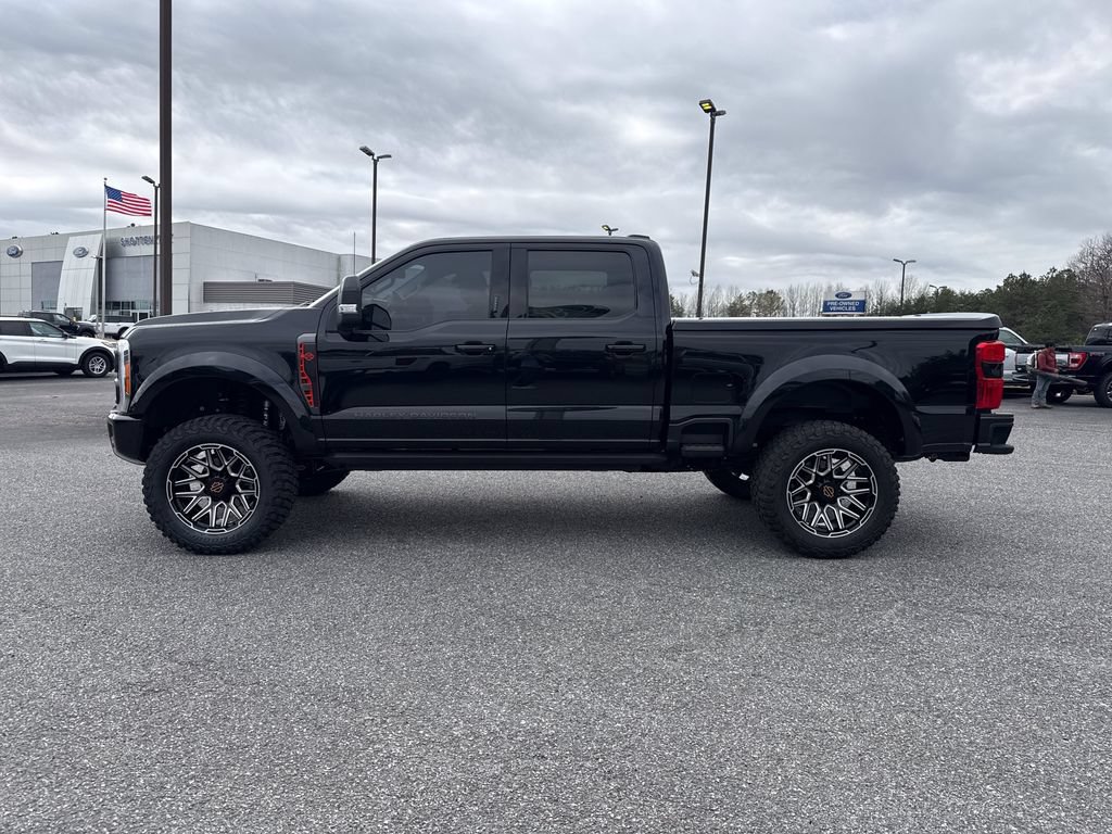 Used 2023 Ford F250 Lariat w/ Lariat Ultimate Package AWD/4WD image 4