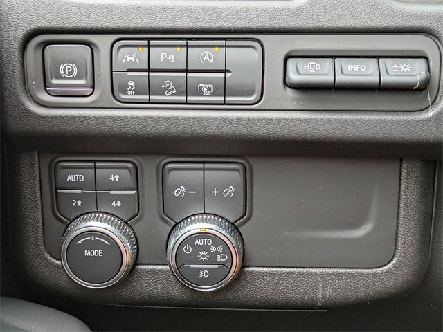 Used 2023 GMC Yukon XL AT4 w/ AT4 Premium Package image 26