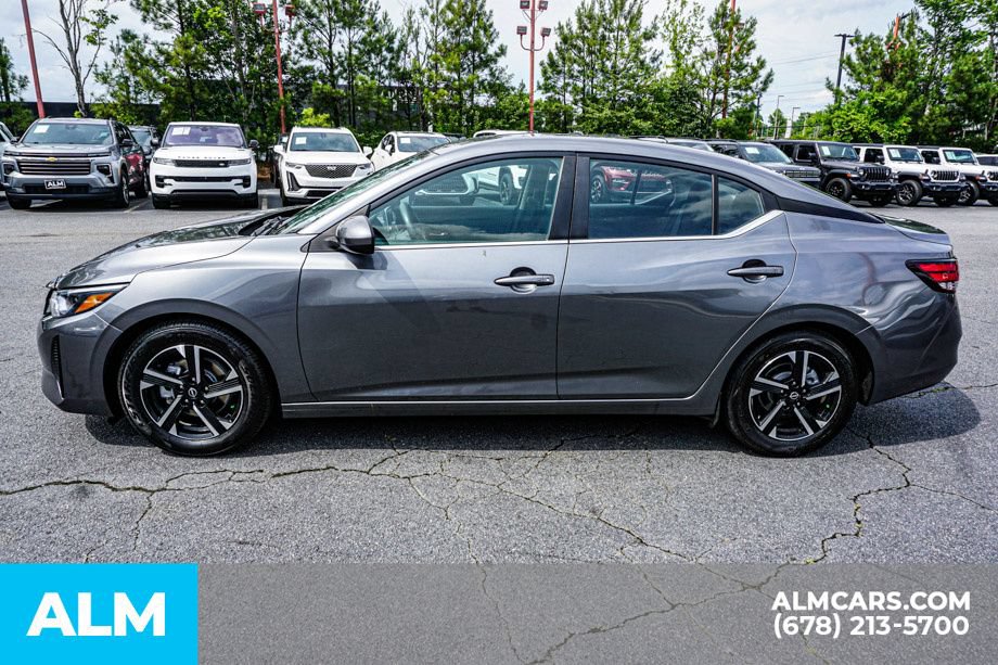 Used 2024 Nissan Sentra SV FWD image 6