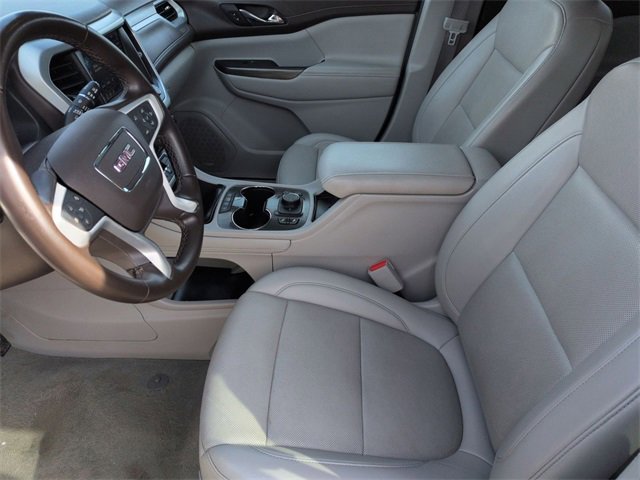 Used 2023 GMC Acadia SLT image 12
