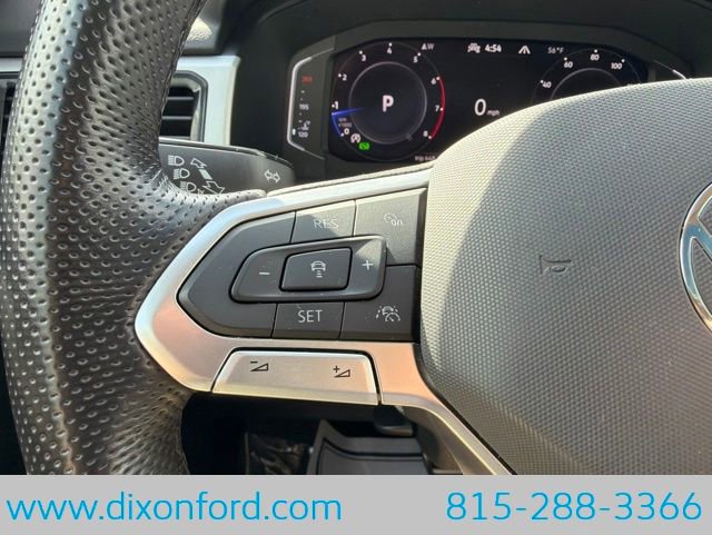 Used 2022 Volkswagen Atlas SEL Premium R-Line AWD/4WD image 16
