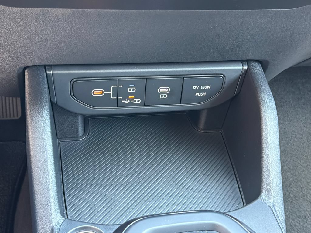 New 2026 Kia K4 FWD image 23