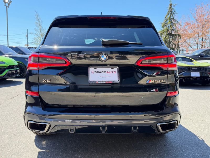 Used 2020 BMW X5 M50i w/ Executive Package image 6