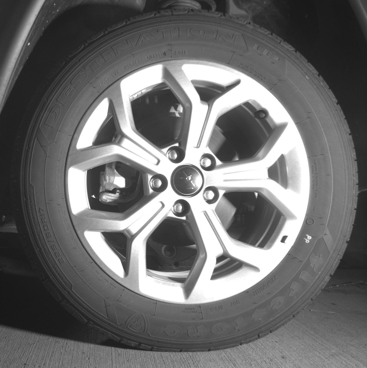 Used 2025 Jeep Compass Latitude image 13