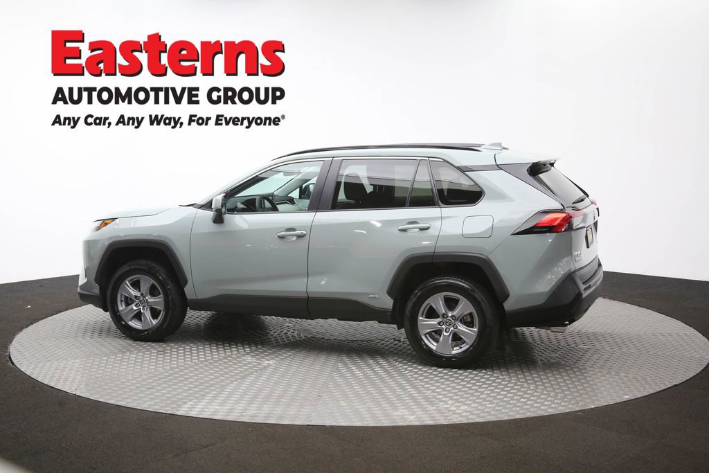 Used 2022 Toyota RAV4 XLE AWD/4WD image 62