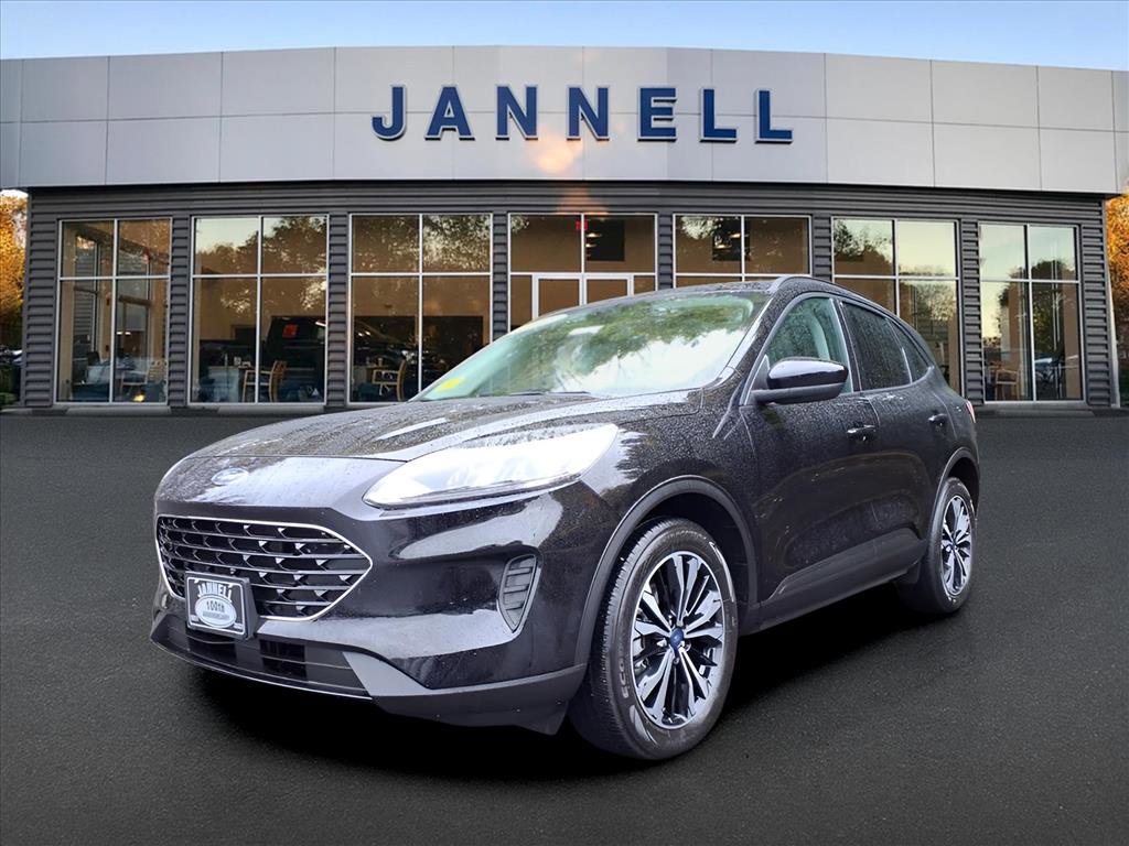 Used 2021 Ford Escape SE w/ SE Sport Appearance Package image 1