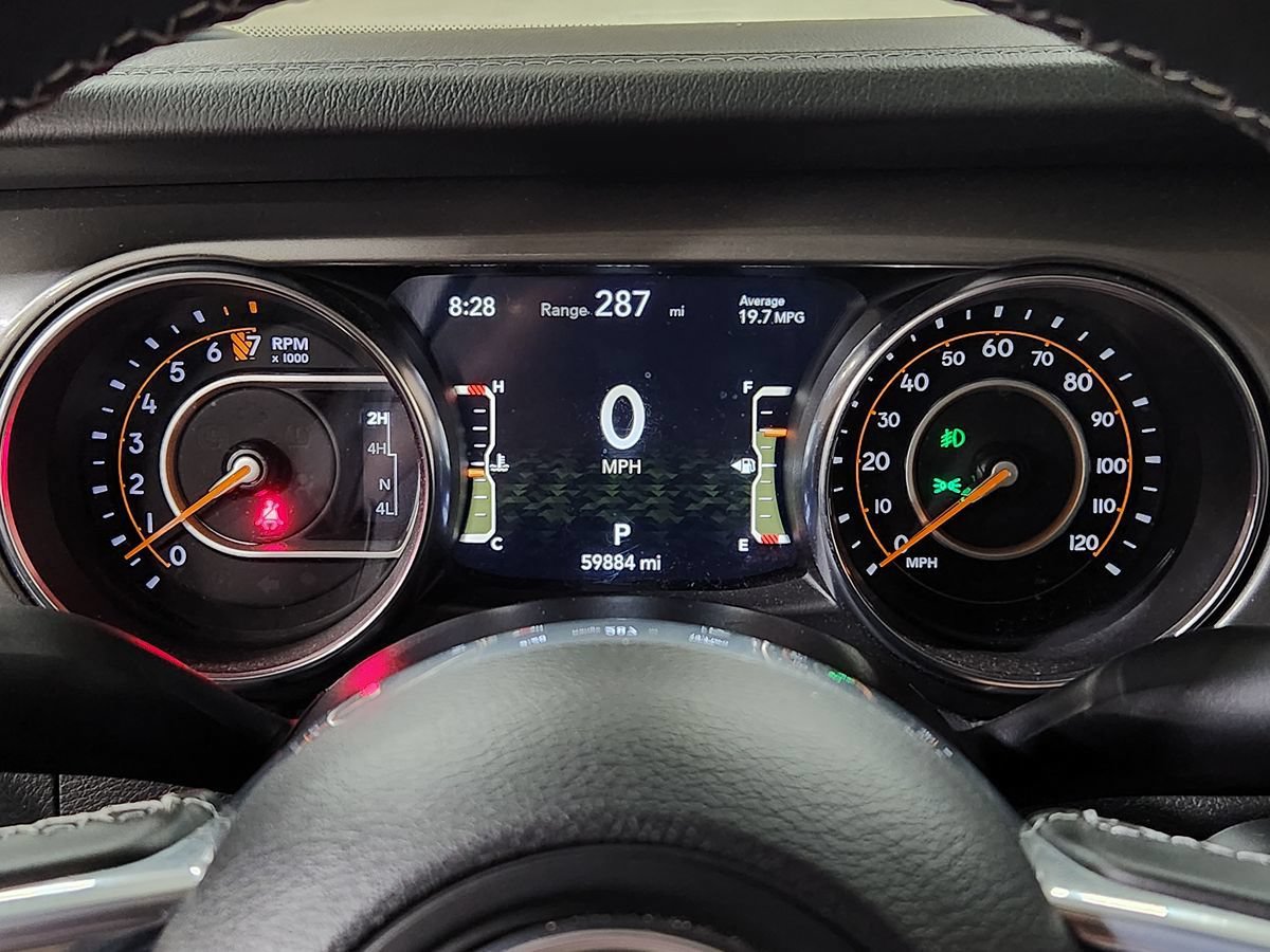 Used 2022 Jeep Gladiator Overland w/ LED Lighting Group AWD/4WD image 35