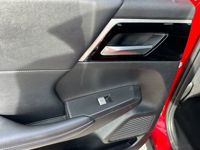 Used 2023 Mitsubishi Outlander SE Black Edition image 44