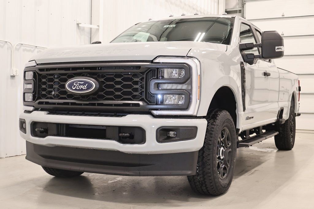 New 2026 Ford F350 XL w/ STX Appearance Package image 4