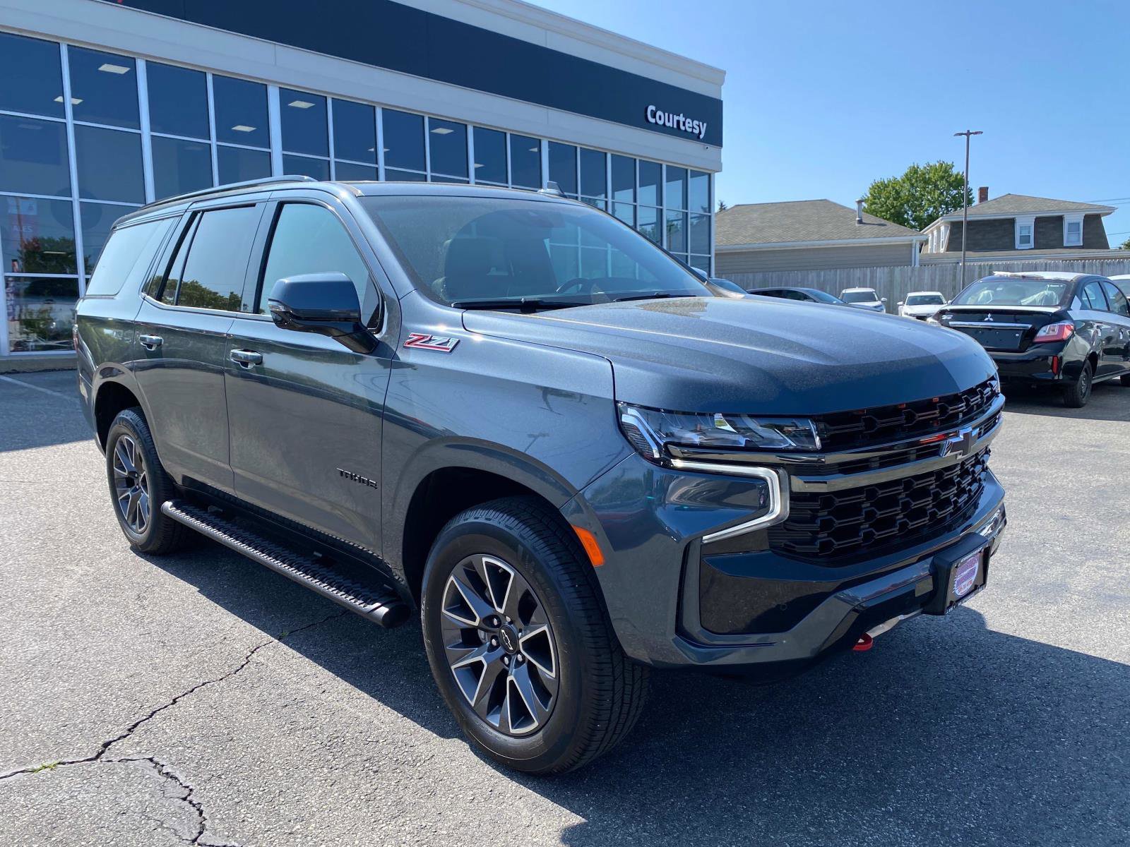 Used 2021 Chevrolet Tahoe Z71 w/ Z71 Signature Package image 8