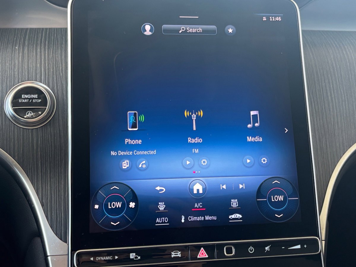 Used 2024 Mercedes-Benz GLC 300 image 8