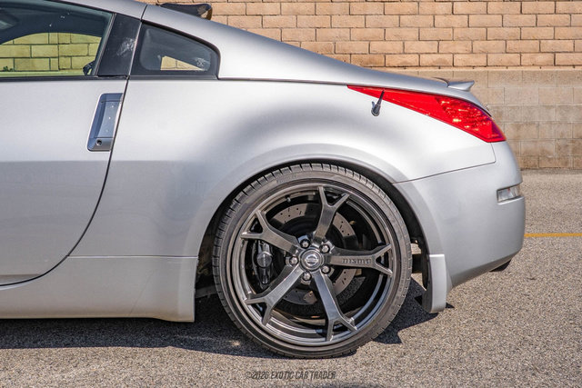 Used 2006 Nissan 350Z Coupe w/ (N93) Cargo Convenience Pkg image 5