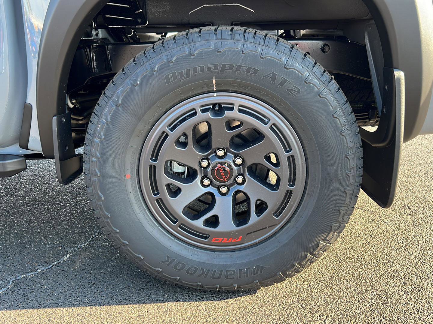 New 2026 Nissan Frontier PRO-4X w/ Pro-4x Convenience Package image 9