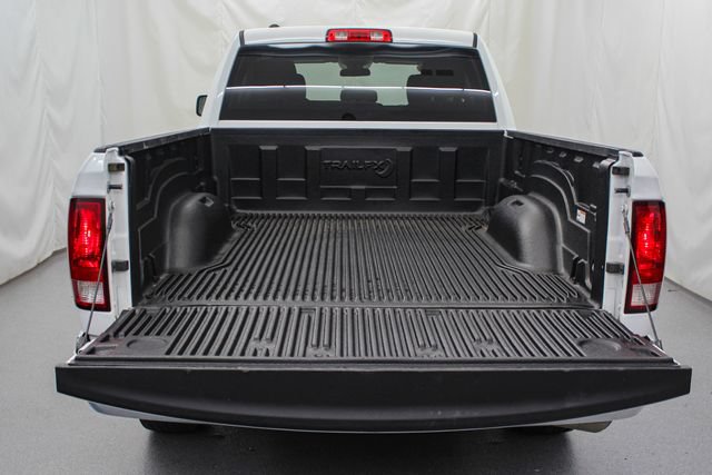 Used 2024 RAM 1500 Classic SLT AWD/4WD image 12