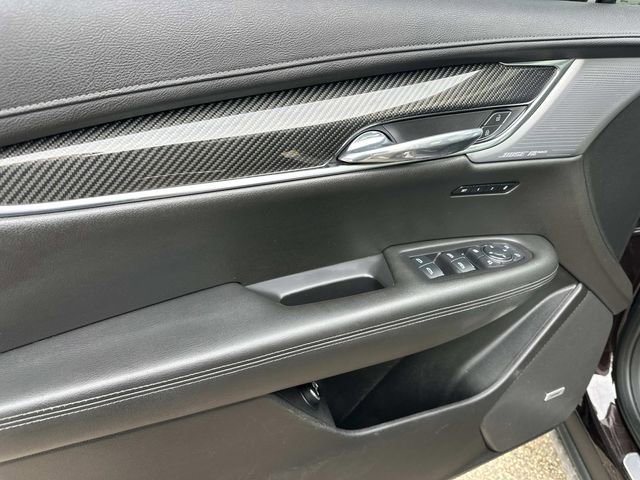 Used 2021 Cadillac XT6 Sport AWD/4WD image 16