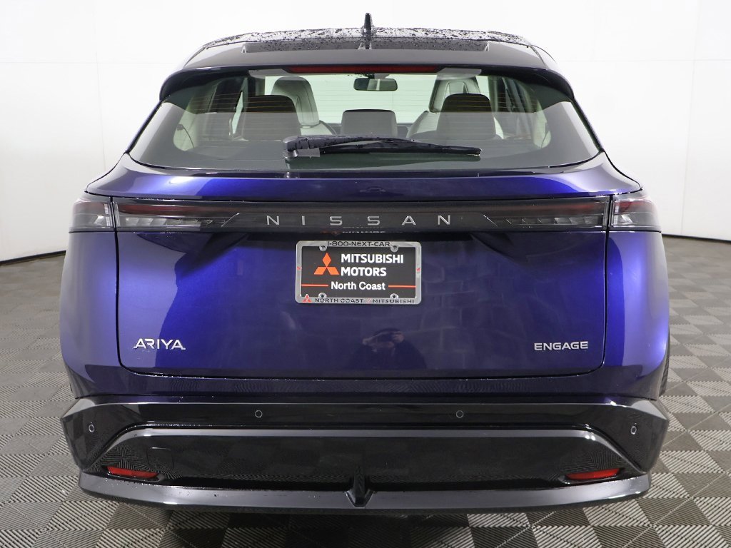 Used 2023 Nissan Ariya ENGAGE image 13