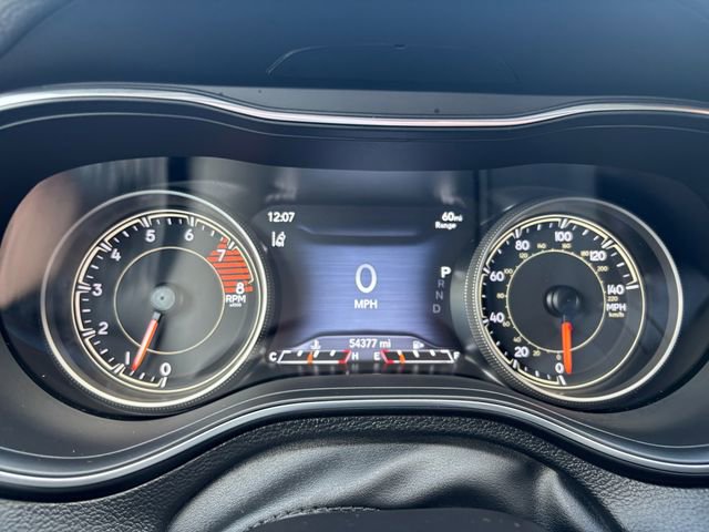Used 2021 Jeep Cherokee Limited w/ Elite Package image 28