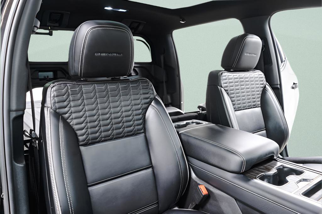 Used 2025 GMC Sierra EV Denali image 40